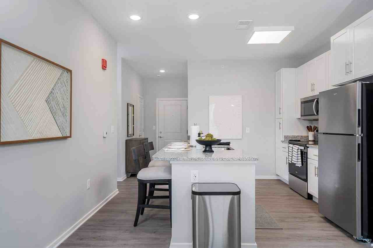 Echo Ridge Apartments - Photo 5 of 35