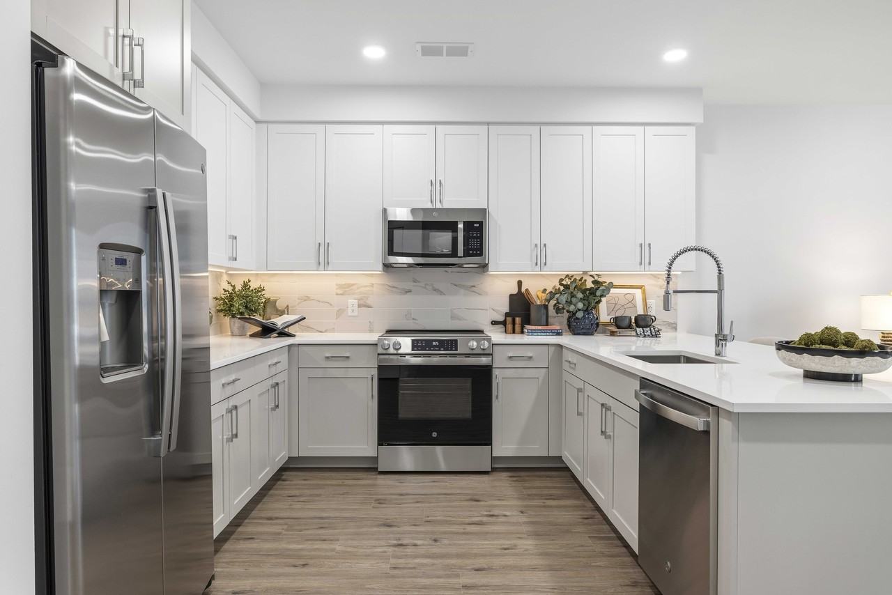 The Piermont - Photo 3 of 19