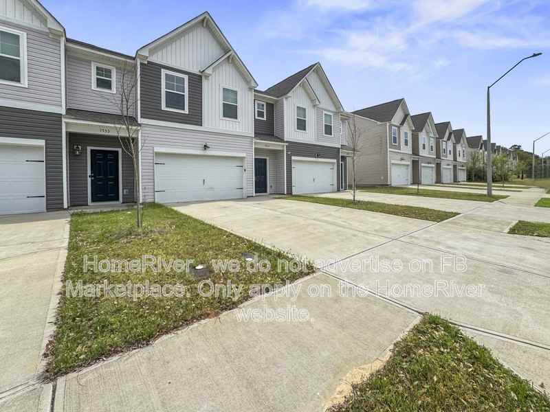 1755 Snead Dr - Photo 3 of 25