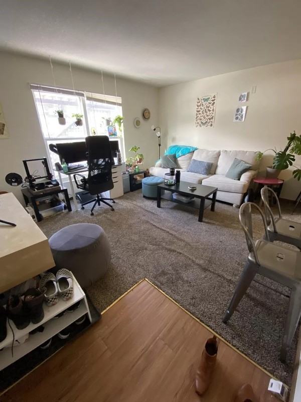 1241 Ohio St - Photo 2 of 9