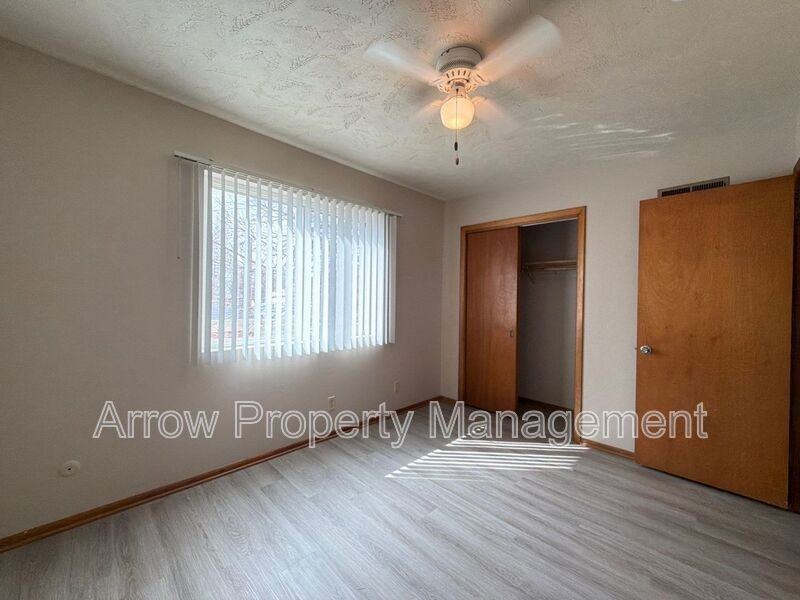 1410 F St #8 - Photo 5 of 7