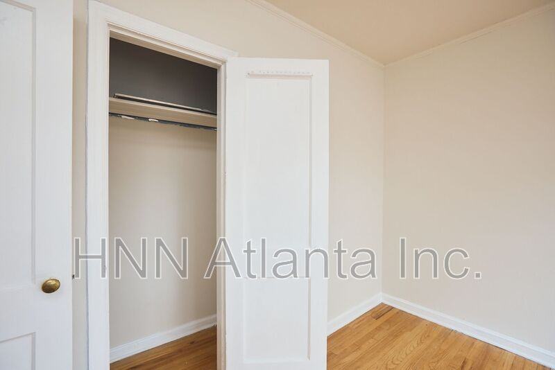 1347 Briarwood Dr Ne #3 - Photo 7 of 8