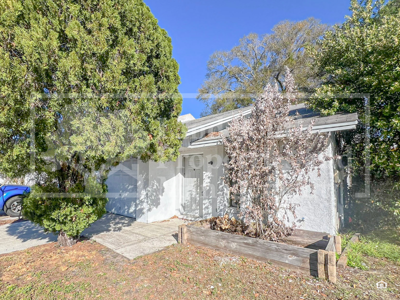 250 Village View Ln - Photo 2 of 17