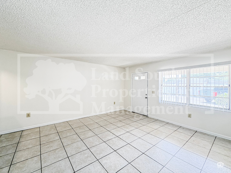 2819 Balfour Ave #3 - Photo 4 of 11