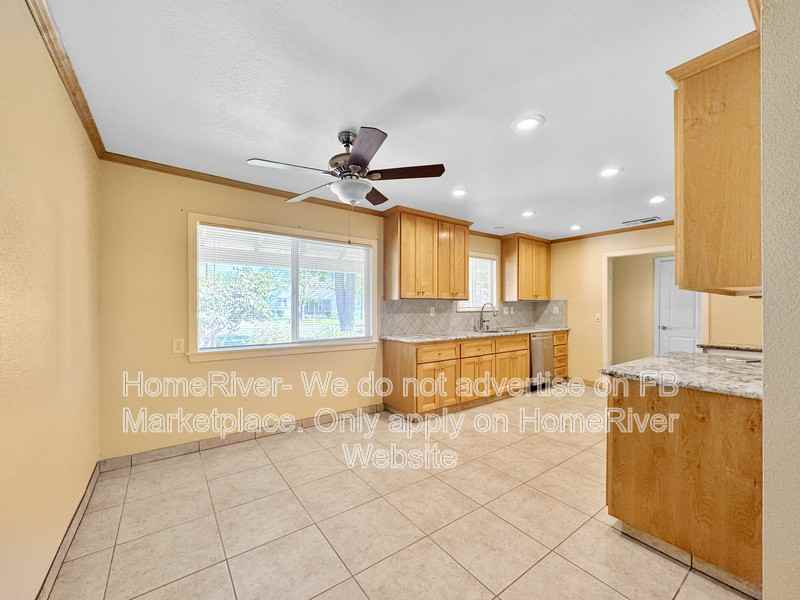 7524 Alma Vista Way - Photo 3 of 20