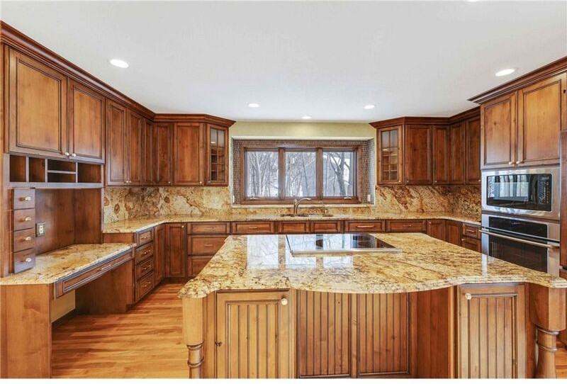 7210 Juniper Ave - Photo 3 of 36