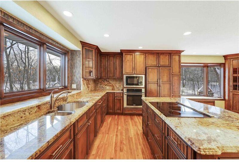 7210 Juniper Ave - Photo 5 of 36