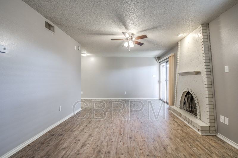 5330 Kenosha Ave - Photo 3 of 26