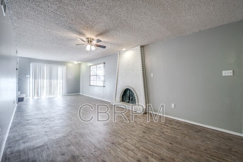 5308 Kenosha Ave - Photo 3 of 28