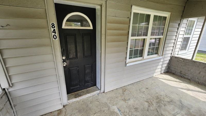 840 Martin Luther King Jr St - Photo 2 of 24