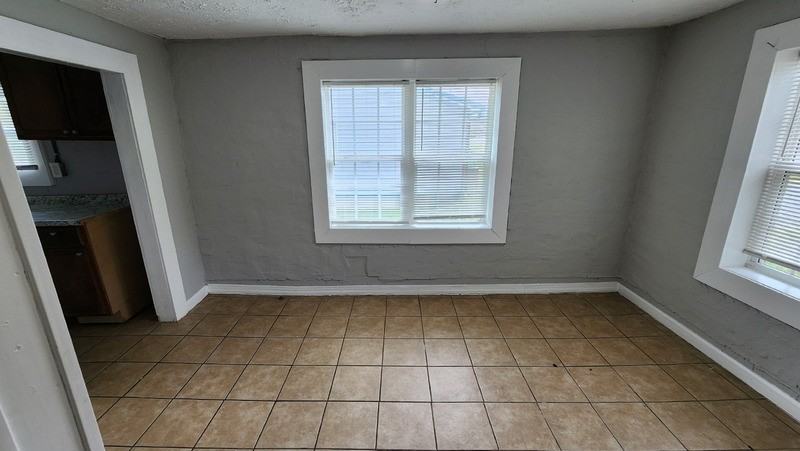 840 Martin Luther King Jr St - Photo 6 of 24