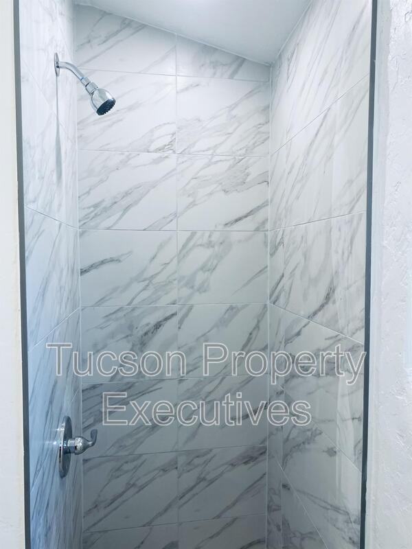 124 E Jacinto St - Photo 6 of 11