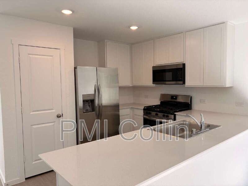 1636 Elliot Rd - Photo 3 of 20