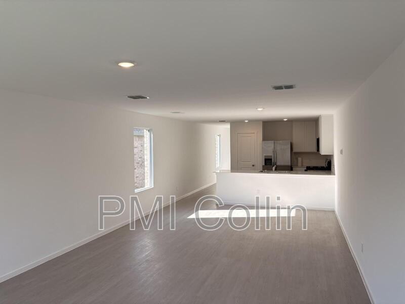 1636 Elliot Rd - Photo 6 of 20