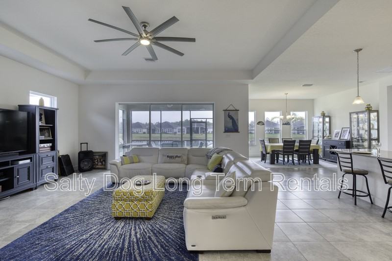 394 Aquamarine Way - Photo 3 of 40