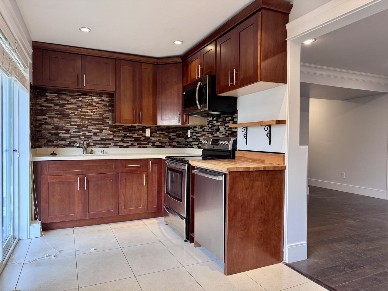 Pemberton Ave & W 22nd St - Photo 2 of 9