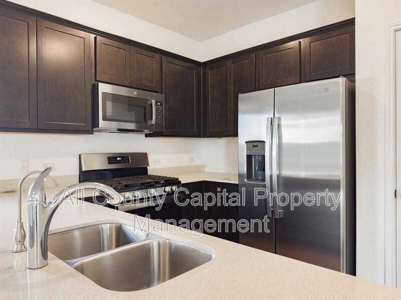 312 Soapstone Pass - Photo 3 of 19