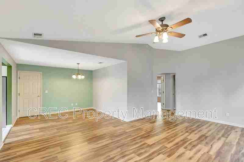 207 Lynton Ct - Photo 6 of 50