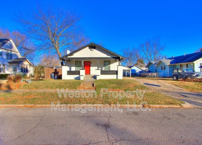 721 N Louisa Ave - Photo 2 of 36