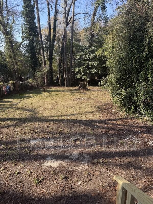 218 E Render St - Photo 2 of 10