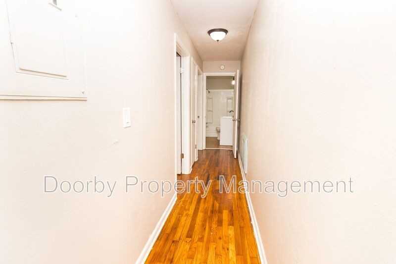 2215 Allin St #A - Photo 6 of 13