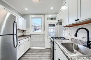 3028 Kenyon Ave - Photo 1 of 1