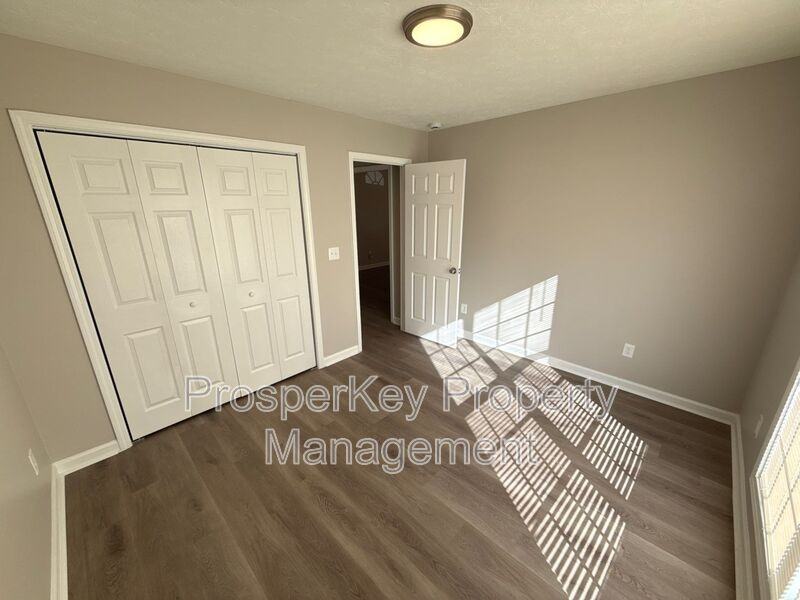 2103 11th Ave - Photo 7 of 15