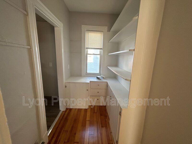 34 Hodges Ave #2 - Photo 7 of 21