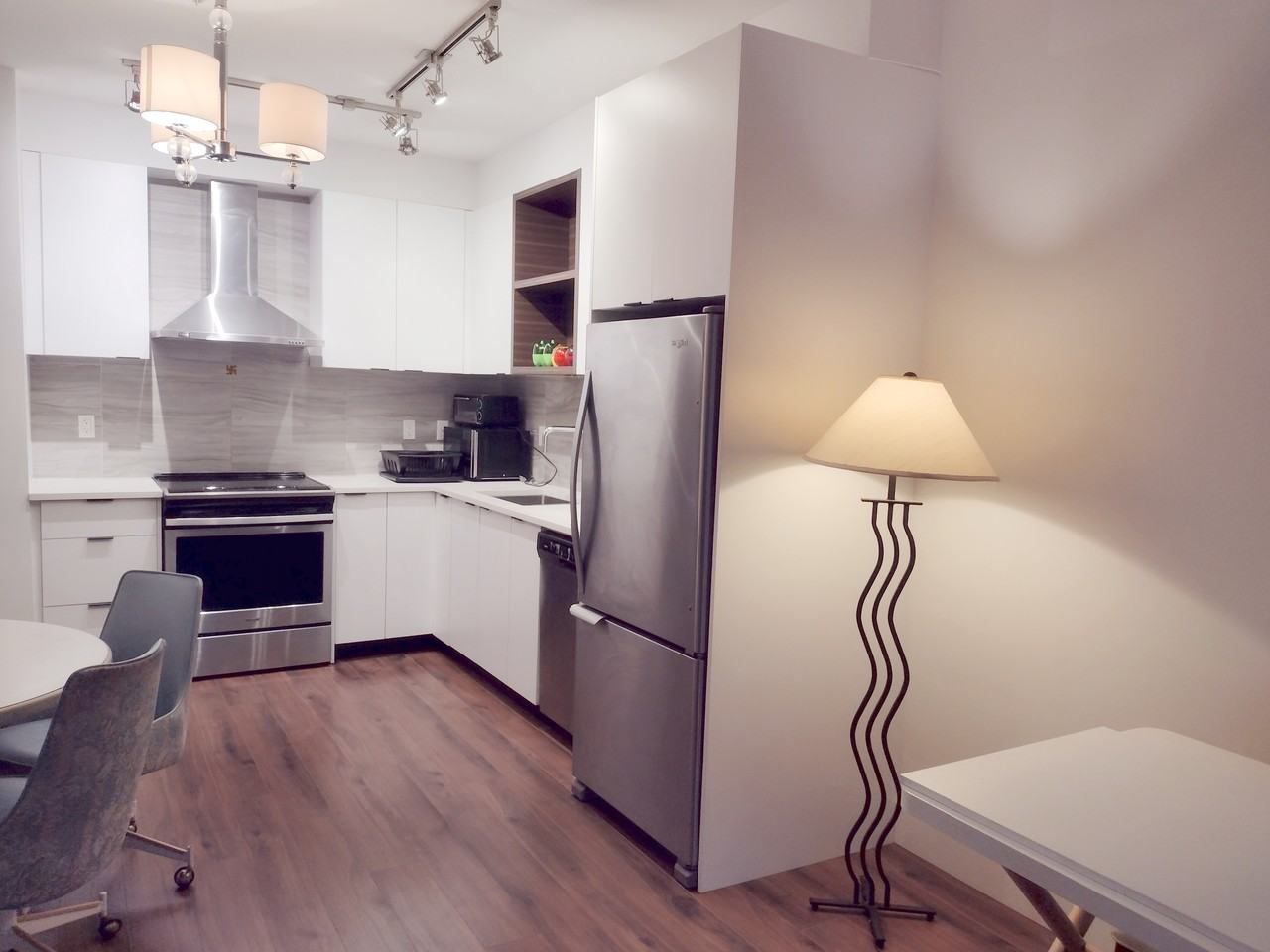 5355 Lane Street - Photo 4 of 8