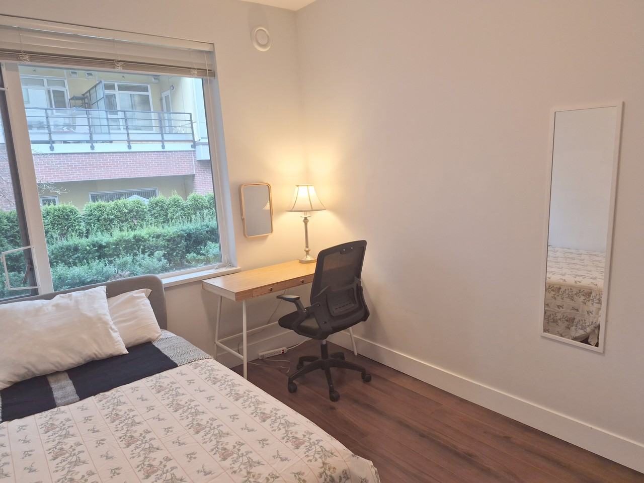 5355 Lane Street - Photo 5 of 8