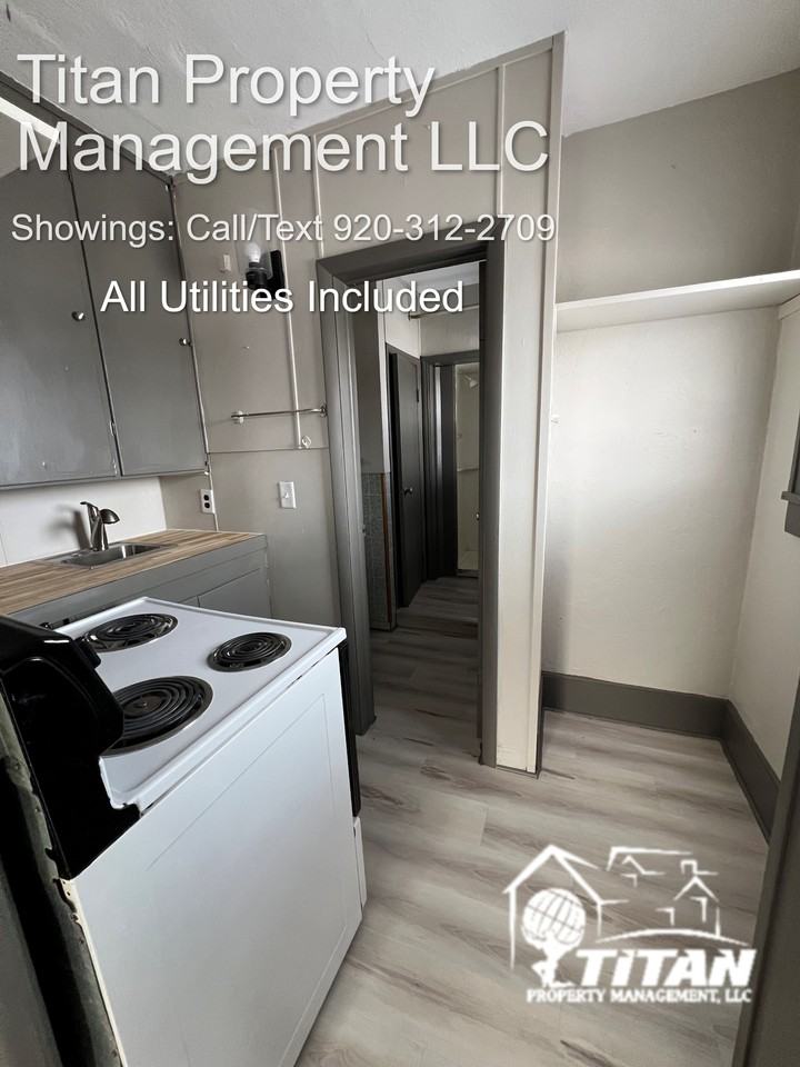 100 East Merrill Avenue - Photo 4 of 36