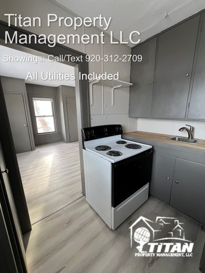 100 East Merrill Avenue - Photo 5 of 36