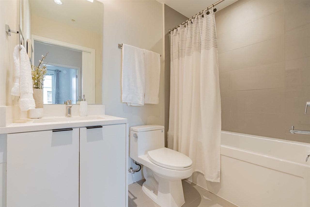 5355 Lane Street - Photo 7 of 8