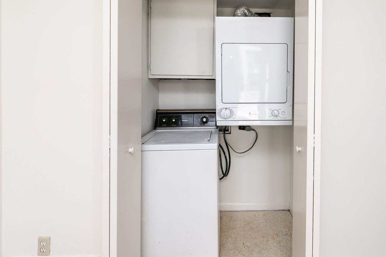 603 Riverside Drive - Photo 4 of 15