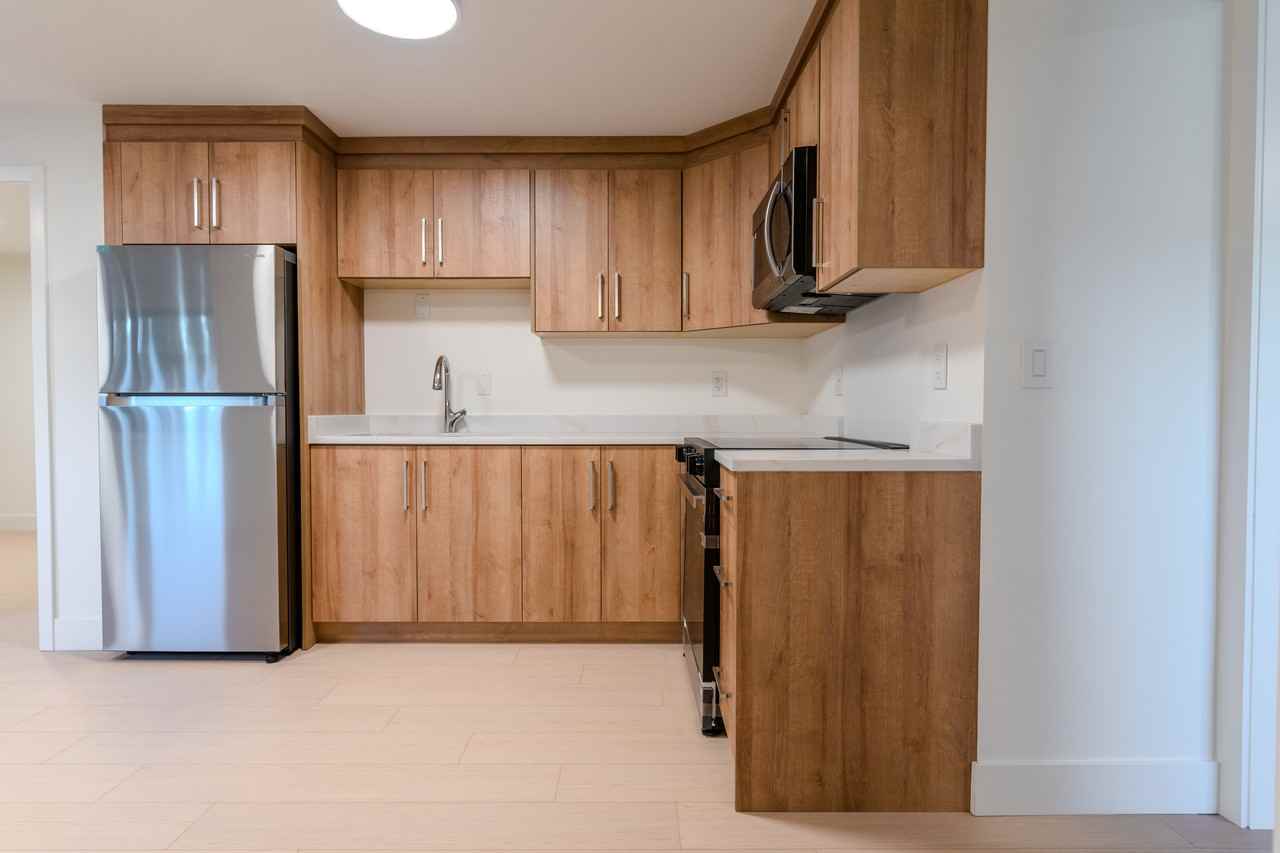 988 164 Street - Photo 5 of 16