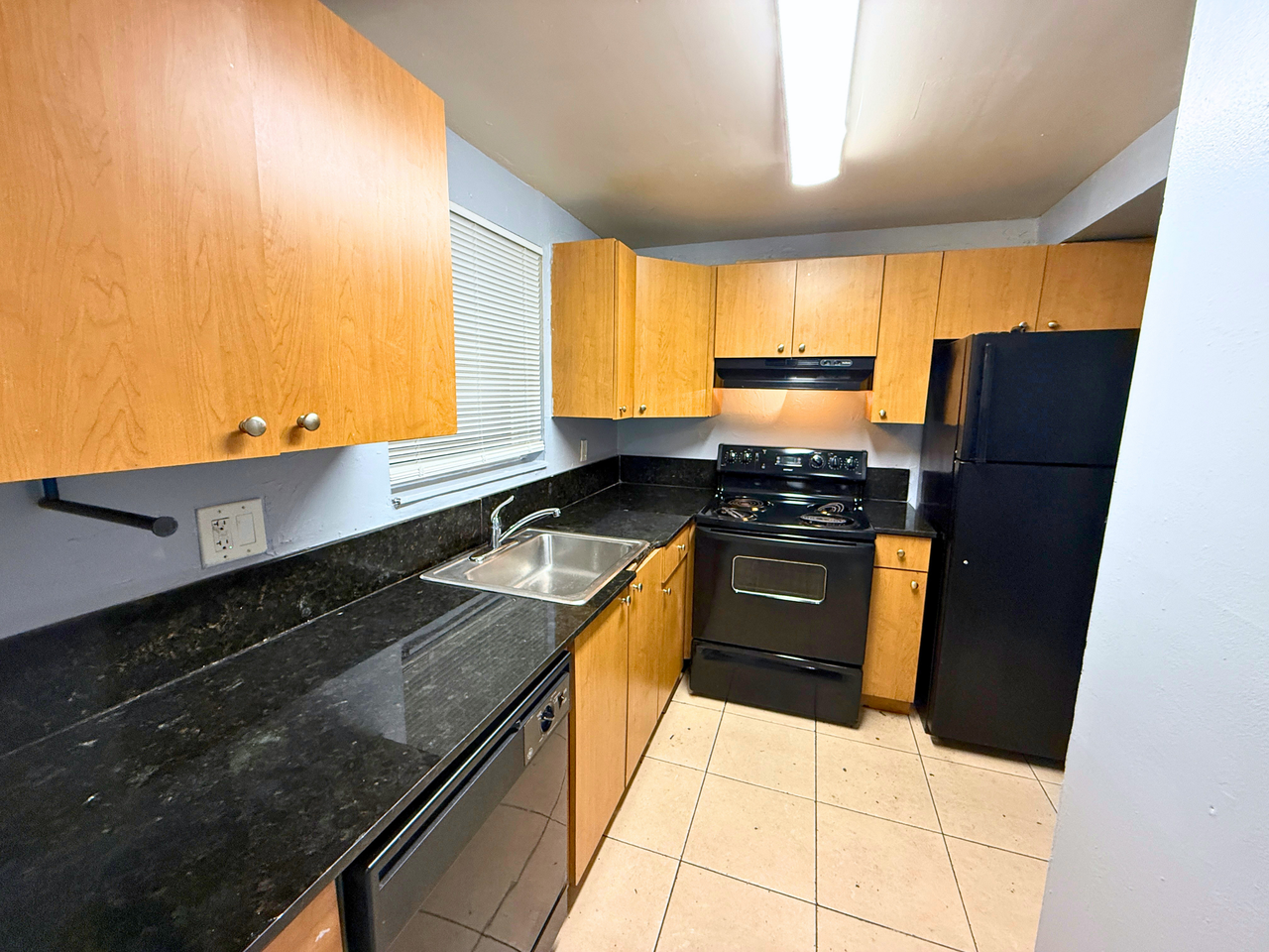 2221 NW 58th Terrace - Photo 3 of 29