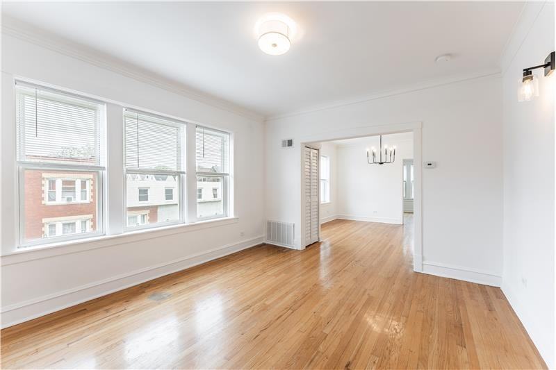 3838 W George St #2W - Photo 2 of 17