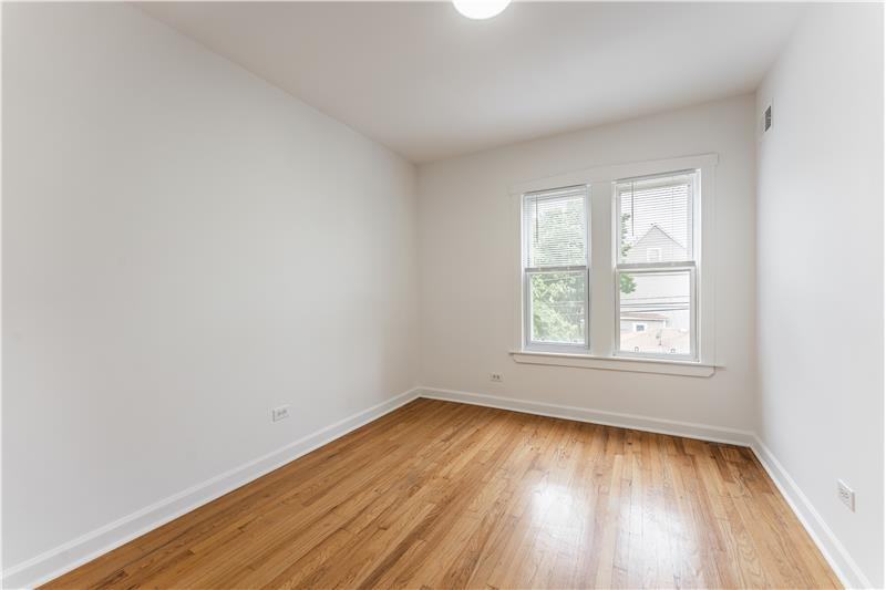 3838 W George St #2W - Photo 6 of 17