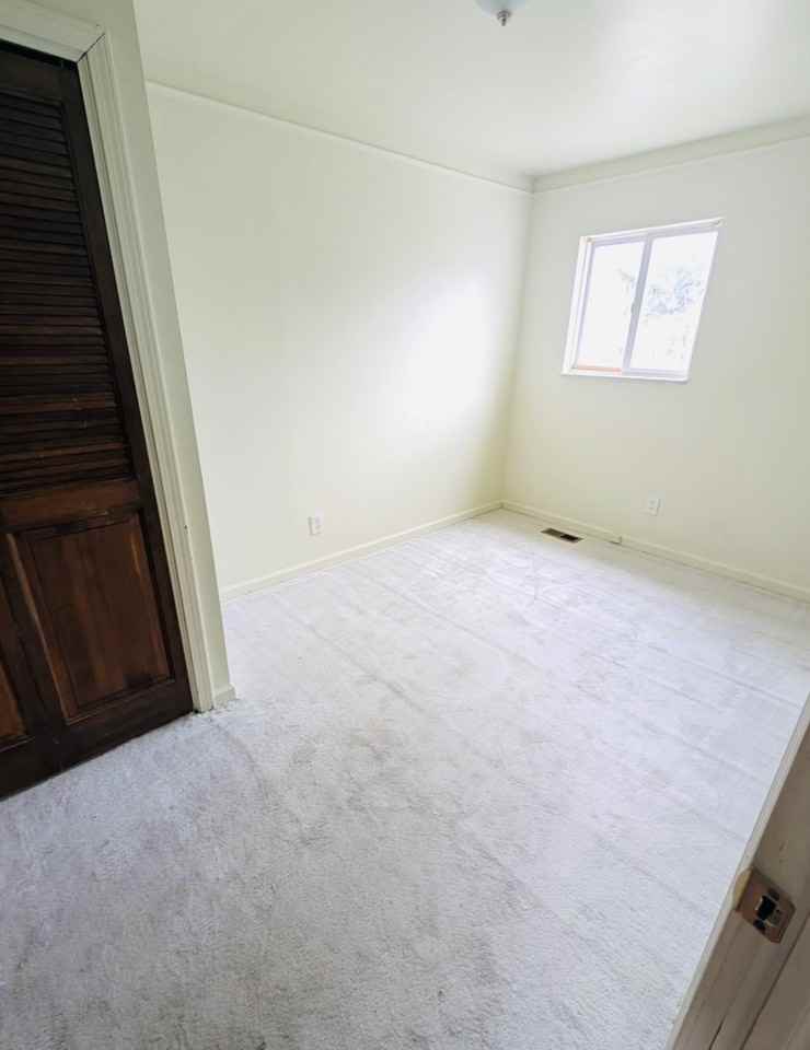 3619 HUGGINS - Photo 4 of 7