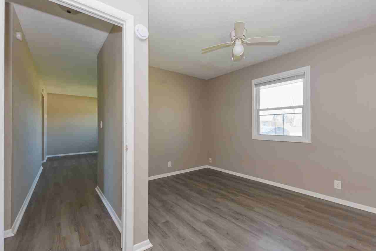 208 South Keystone Circle - Photo 4 of 8