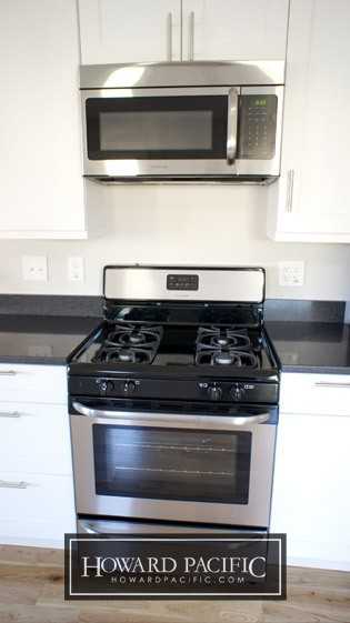 944 E 5th Street - Photo 3 of 11