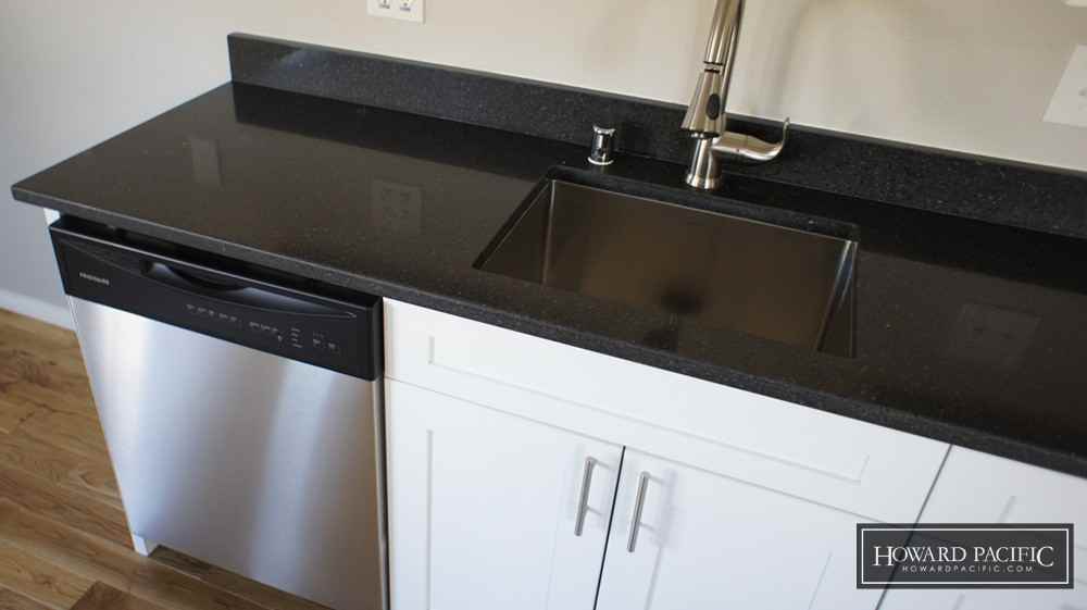 944 E 5th Street - Photo 4 of 11