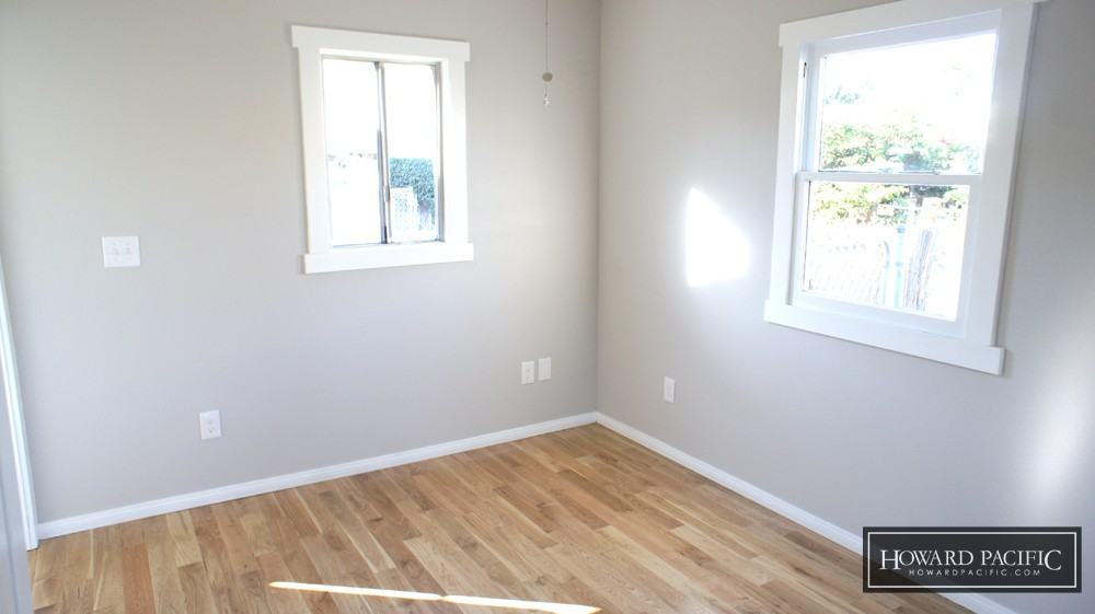 944 E 5th Street - Photo 7 of 11