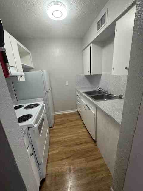 5220 Weber Road - Photo 3 of 15