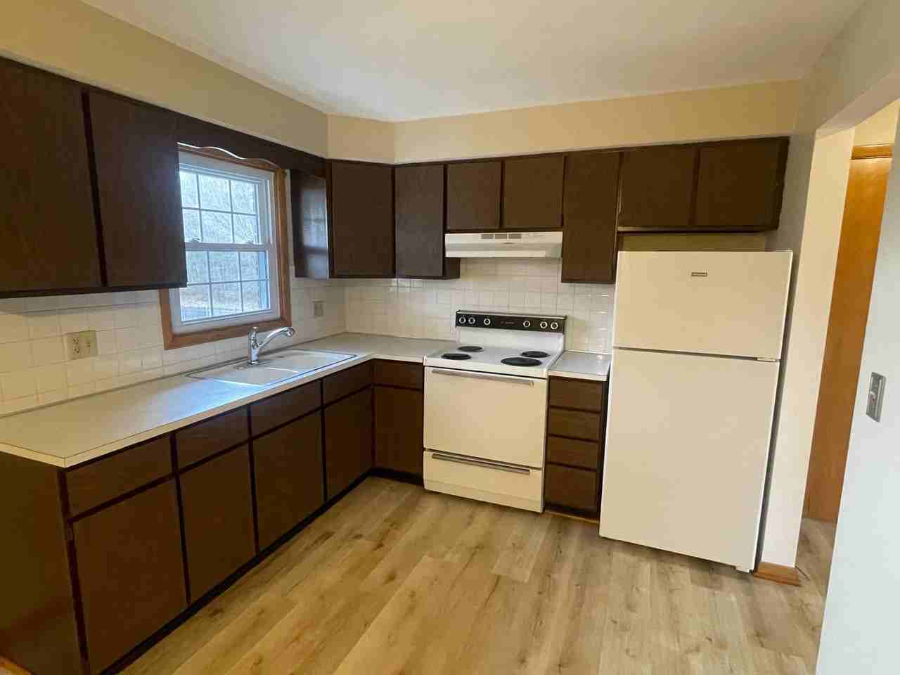 1318 Stevenson Road - Photo 4 of 11