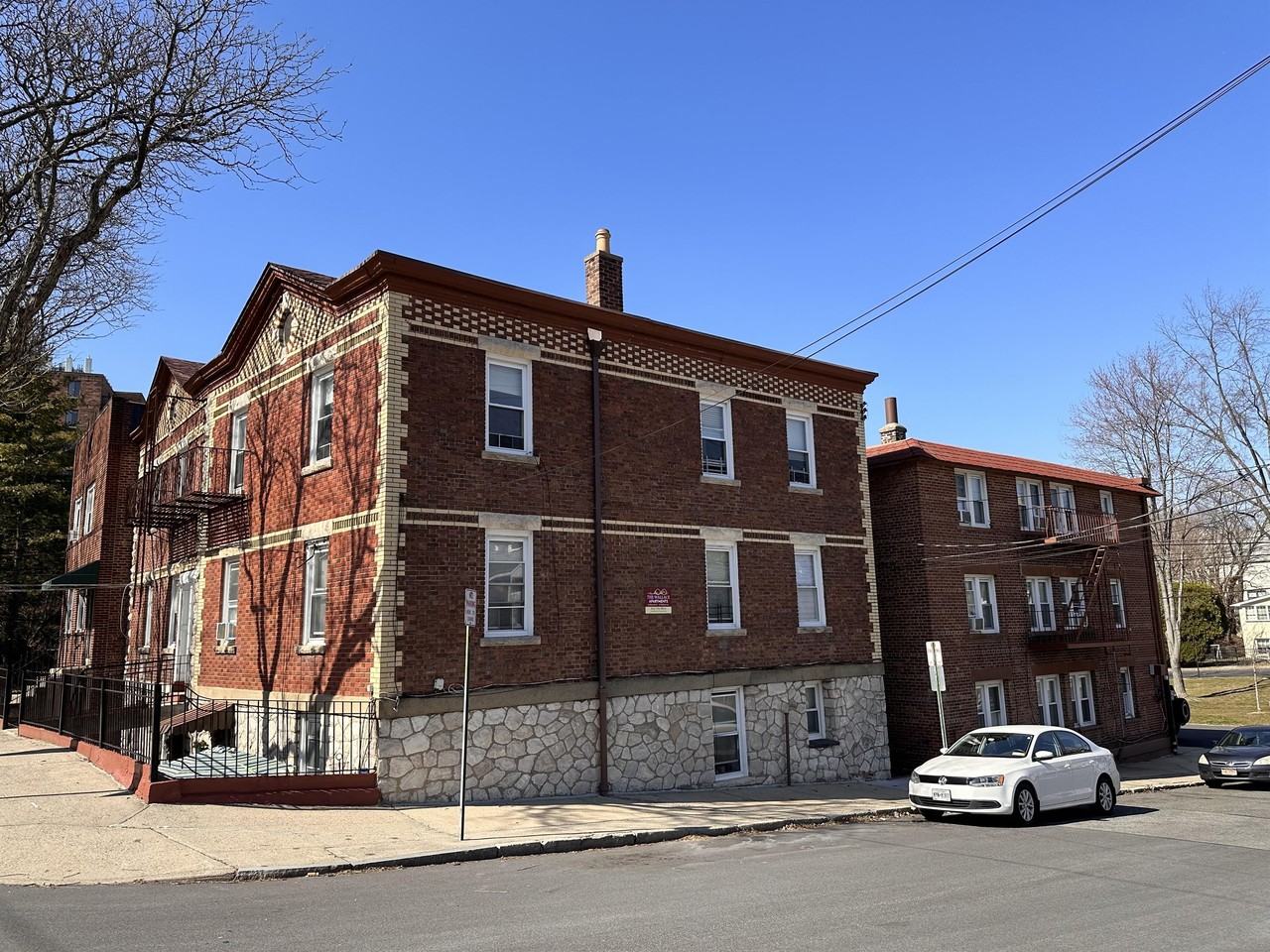 Tuckahoe:  81 Wallace & 39 Maynard: - Photo 7 of 7