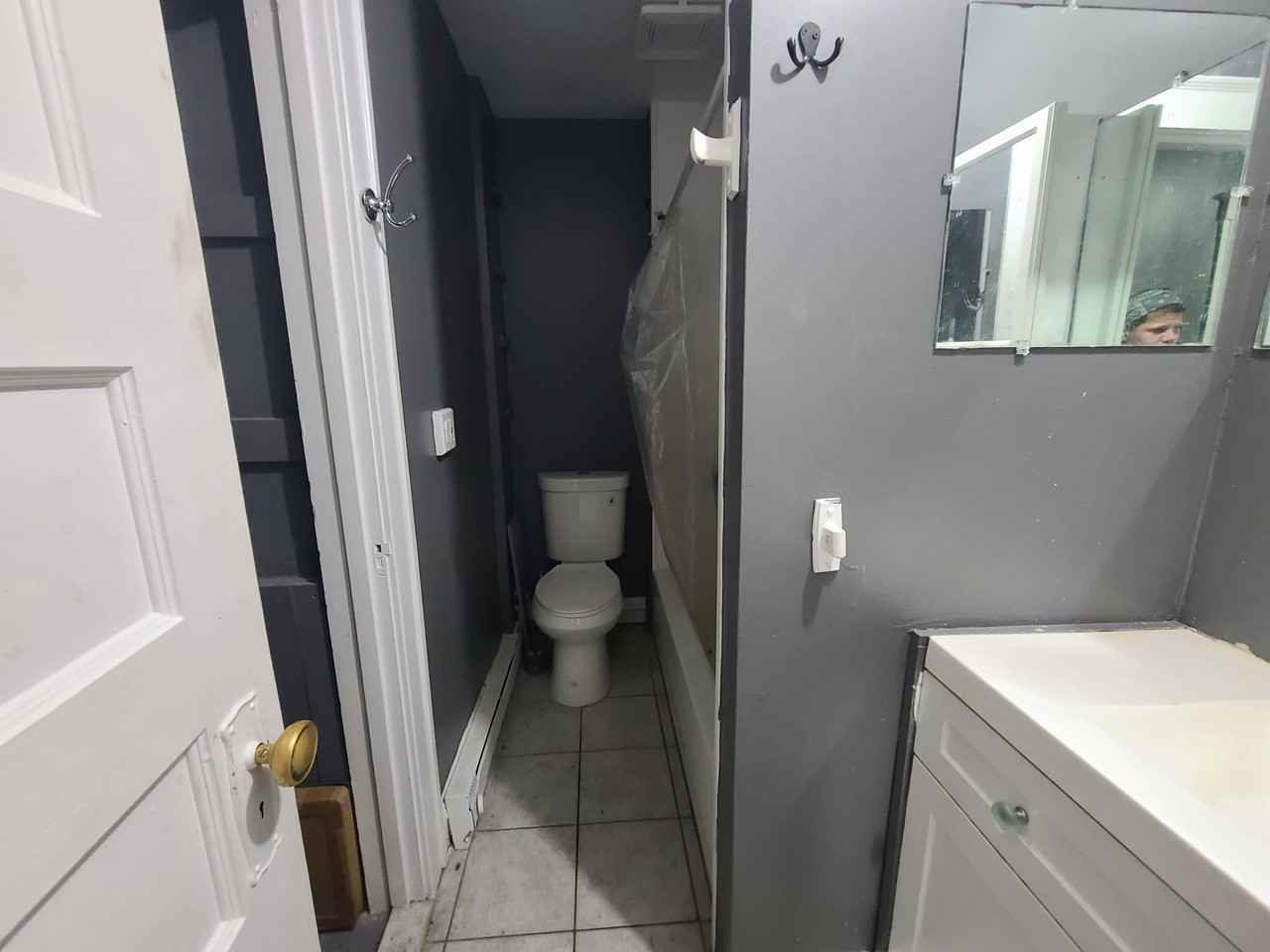 218 West Street - Photo 5 of 6