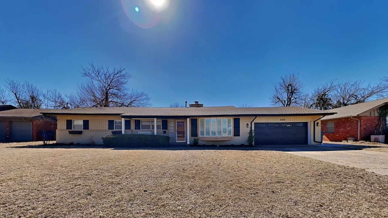 2820 Northampton Pl - Photo 2 of 25