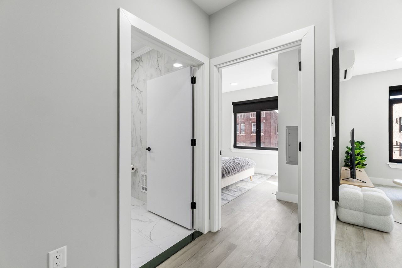 80 Romaine Avenue - Photo 5 of 31