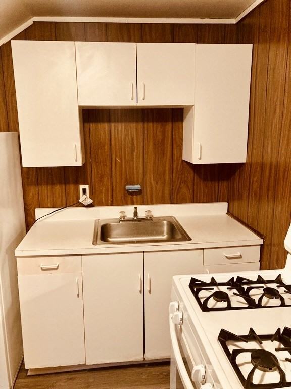 237, 245, 249 County Street Fall River - Photo 4 of 11